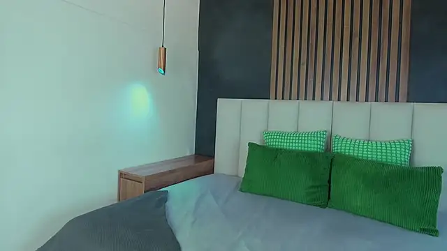 eva daemon online show from January 19, 2026, 11:47 am