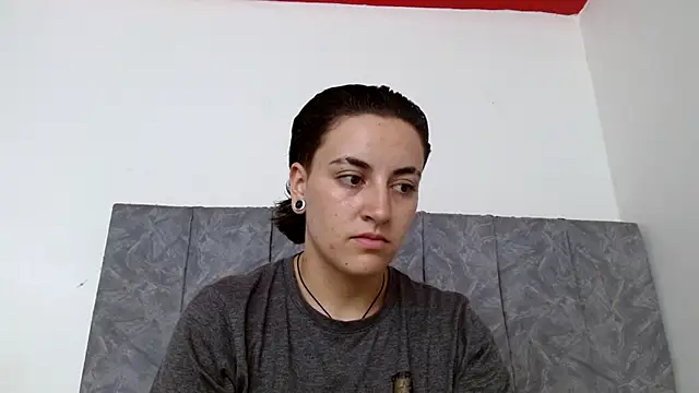 linda 33 online show from November 10, 2025, 1:10 pm