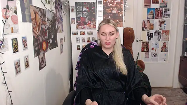 CapriScorpion online show from December 9, 2024, 12:40 pm