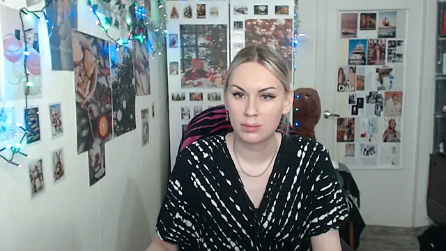 CapriScorpion online show from December 29, 2024, 11:07 am