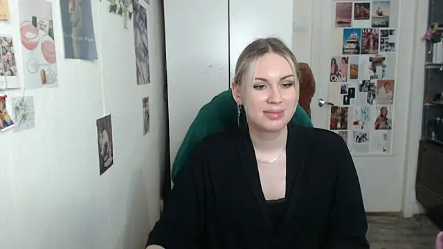 CapriScorpion online show from February 9, 2025, 5:33 pm