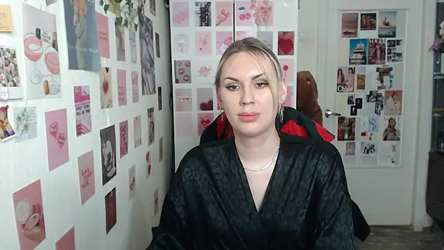 CapriScorpion online show from February 19, 2025, 5:27 pm