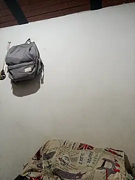 mademonsexy online show from November 12, 2025, 2:34 am