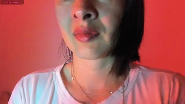 queen fetish online show from November 9, 2025, 10:24 am