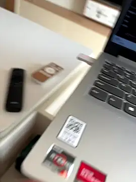 Snapshot of Zhuli11 chatting on October 22, 2025, 8:14 am Zhuli11 online show from October 22, 2025, 8:14 am