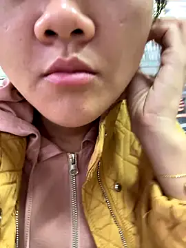 Snapshot of Zhuli11 chatting on October 29, 2025, 10:06 am Zhuli11 online show from October 29, 2025, 10:06 am