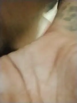 prettyboi6992 online show from October 16, 2025, 7:26 pm