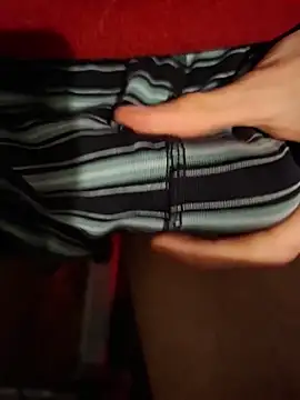 FreezingTie850 online show from April 5, 2026, 9:12 pm