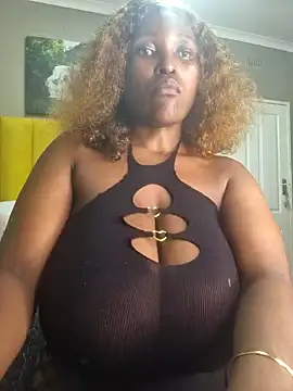 Bustygoddess32 online show from January 7, 2025, 10:52 pm
