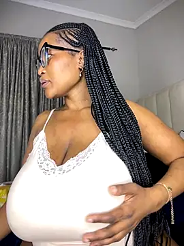 Bustygoddess32 online show from November 29, 2025, 10:13 pm