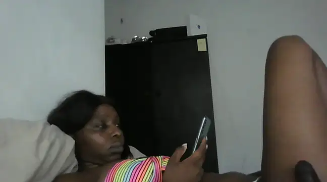 Snapshot of Sexxybella27 chatting on January 4, 2025, 4:54 pm Sexxybella27 online show from January 4, 2025, 4:54 pm