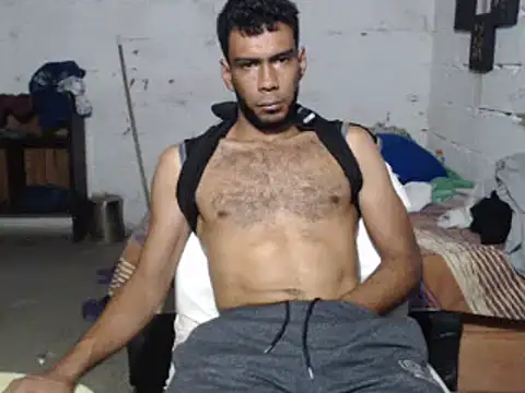 Snapshot of erik_alexander chatting on February 14, 2025, 11:20 pm erik alexander online show from February 14, 2025, 11:20 pm