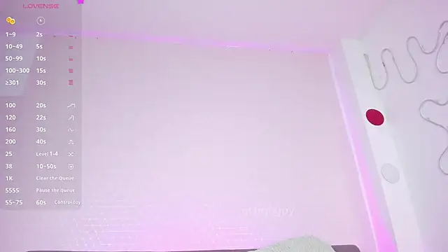 artmiaa online show from November 3, 2025, 11:33 am