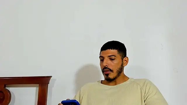 Snapshot of joris_vo chatting on February 10, 2026, 4:00 pm joris vo online show from February 10, 2026, 4:00 pm