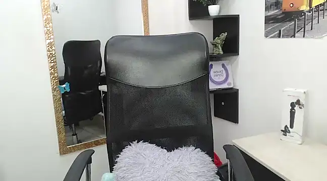 Prety Nany online show from January 28, 2025, 1:38 pm