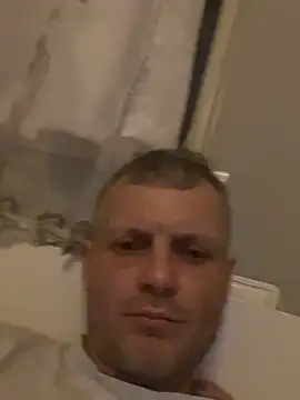 Arthur2288xh online show from February 14, 2026, 7:54 pm