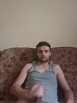 Snapshot of suarez1235 chatting on February 7, 2026, 1:37 pm suarez1235 online show from February 7, 2026, 1:37 pm