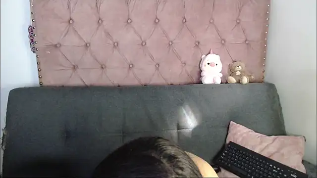 Snapshot of missbella1 chatting on July 1, 2026, 8:19 pm missbella1 online show from July 1, 2026, 8:19 pm