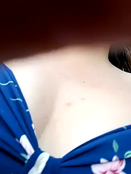 Snapshot of lenka_24 chatting on March 28, 2026, 6:51 pm lenka 24 online show from March 28, 2026, 6:51 pm