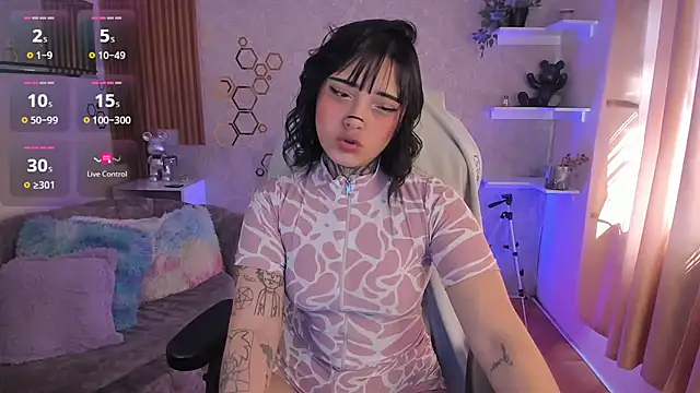 mia catt05 online show from March 13, 2026, 6:58 pm