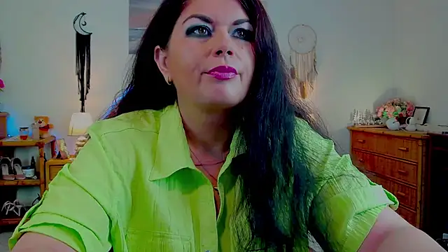 Snapshot of EllenGrace chatting on July 21, 2026, 8:27 am EllenGrace online show from July 21, 2026, 8:27 am
