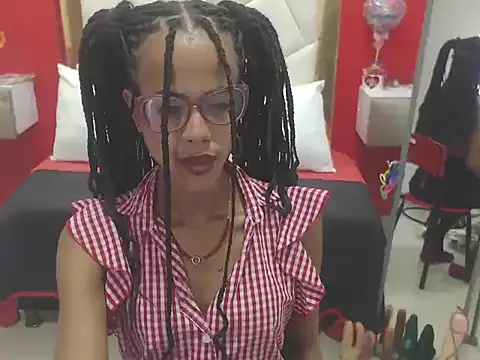 CanellaHotx online show from October 16, 2025, 3:46 pm