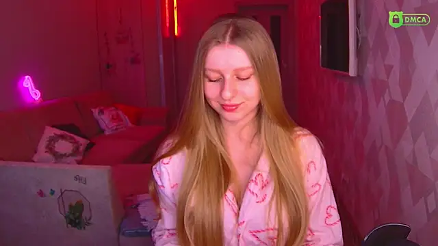 Snapshot of AmaliaQueen chatting on January 6, 2025, 1:30 pm AmaliaQueen online show from January 6, 2025, 1:30 pm