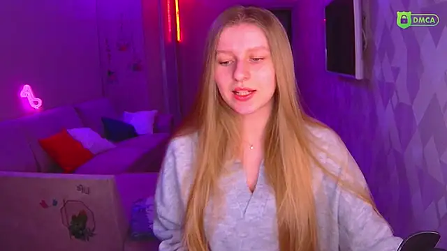 Snapshot of AmaliaQueen chatting on January 13, 2025, 2:32 pm AmaliaQueen online show from January 13, 2025, 2:32 pm