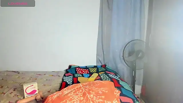 Snapshot of xia_ebonyts chatting on October 25, 2025, 11:07 am xia ebonyts online show from October 25, 2025, 11:07 am