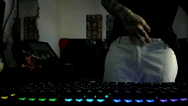 Sisoyalejo420 online show from November 14, 2025, 1:54 pm