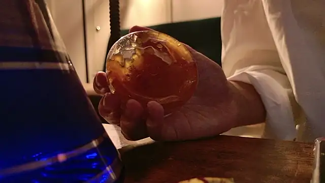 POCARI SWEAT online show from October 2, 2025, 1:18 pm