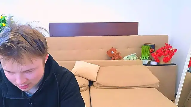  Olli  Stiw  online show from February 27, 2026, 8:36 am