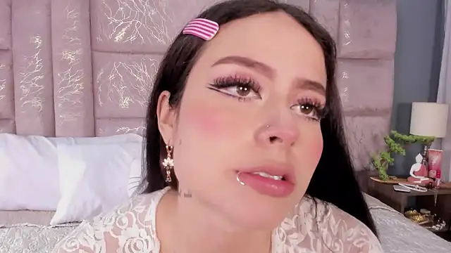 AnnieNasty online show from November 1, 2025, 12:51 pm