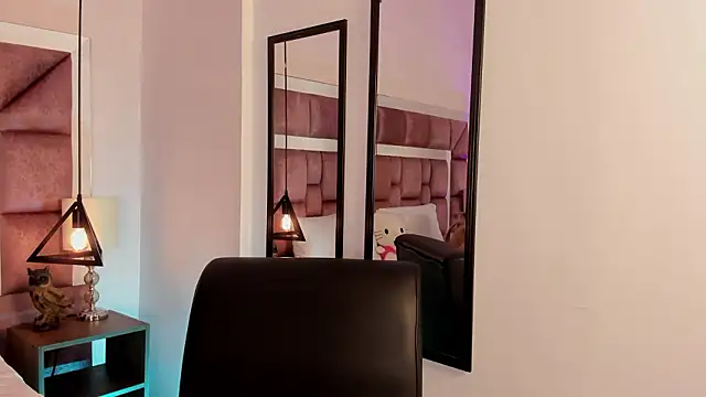 AnnieNasty online show from March 13, 2026, 12:12 pm