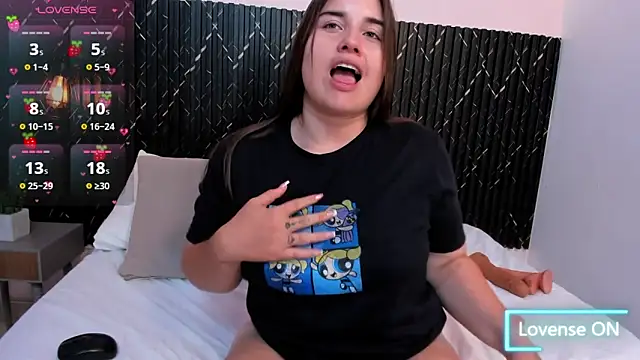 Aabby lee online show from November 13, 2025, 7:02 pm