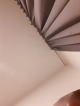 patrickfc  online show from September 28, 2025, 12:05 am