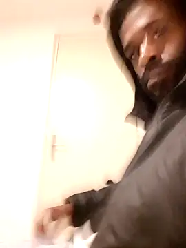 patrickfc  online show from September 29, 2025, 8:57 pm