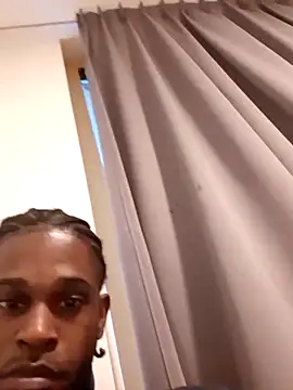 patrickfc  online show from October 13, 2025, 3:56 pm