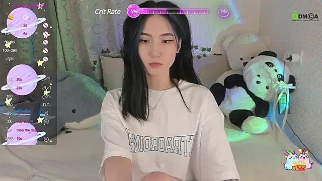 Snapshot of EmmaHixLove chatting on December 6, 2024, 8:51 pm EmmaHixLove online show from December 6, 2024, 8:51 pm