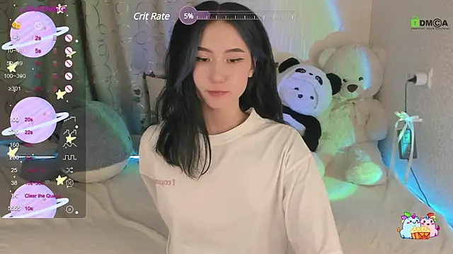 Snapshot of EmmaHixLove chatting on December 10, 2024, 8:27 pm EmmaHixLove online show from December 10, 2024, 8:27 pm