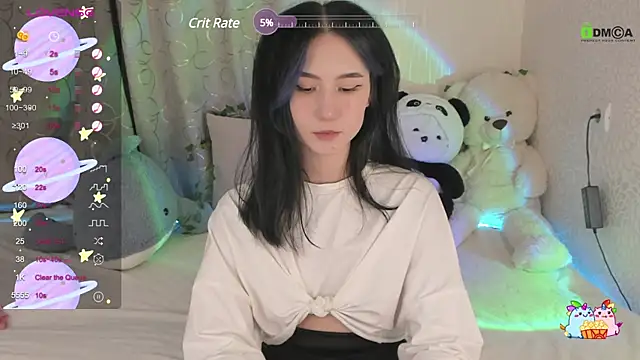 Snapshot of EmmaHixLove chatting on December 18, 2024, 8:47 pm EmmaHixLove online show from December 18, 2024, 8:47 pm