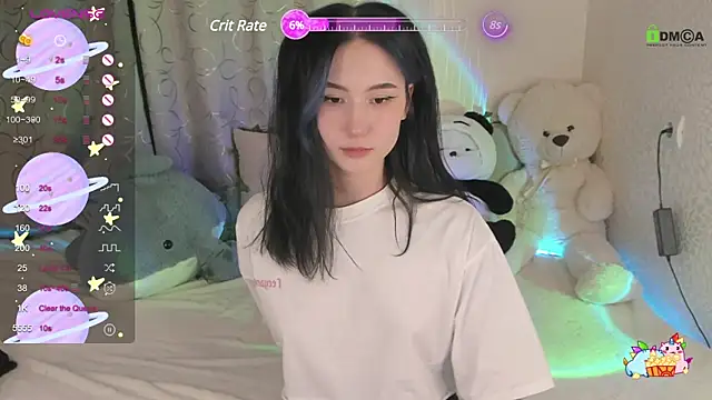 Snapshot of EmmaHixLove chatting on December 20, 2024, 3:21 pm EmmaHixLove online show from December 20, 2024, 3:21 pm