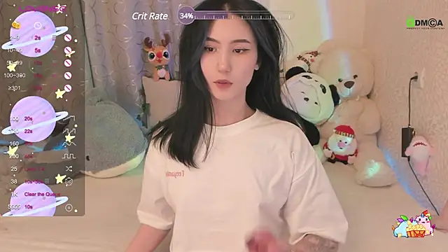 Snapshot of EmmaHixLove chatting on January 5, 2025, 2:41 pm EmmaHixLove online show from January 5, 2025, 2:41 pm