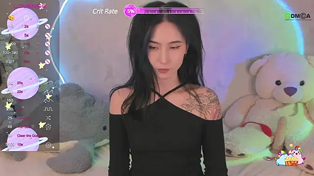 Snapshot of EmmaHixLove chatting on February 22, 2025, 11:02 am EmmaHixLove online show from February 22, 2025, 11:02 am