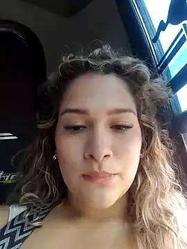 Snapshot of Sara_smiiith211 chatting on February 7, 2025, 9:04 pm Sara smiiith211 online show from February 7, 2025, 9:04 pm