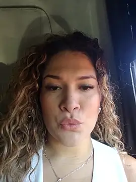 Snapshot of Sara_smiiith211 chatting on October 5, 2025, 9:13 pm Sara smiiith211 online show from October 5, 2025, 9:13 pm