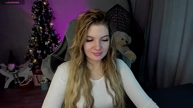 lily williamss online show from December 14, 2024, 3:18 am