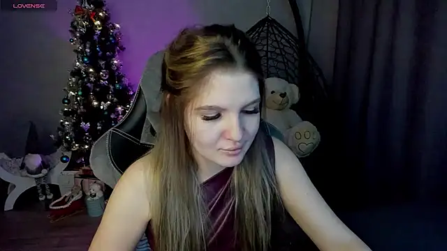 lily williamss online show from December 28, 2024, 2:33 am