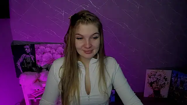 lily williamss online show from May 15, 2026, 11:12 pm