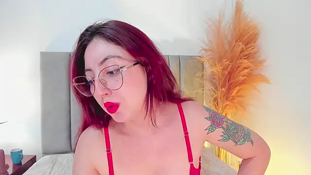 Emilywatsonn online show from January 9, 2025, 2:51 pm